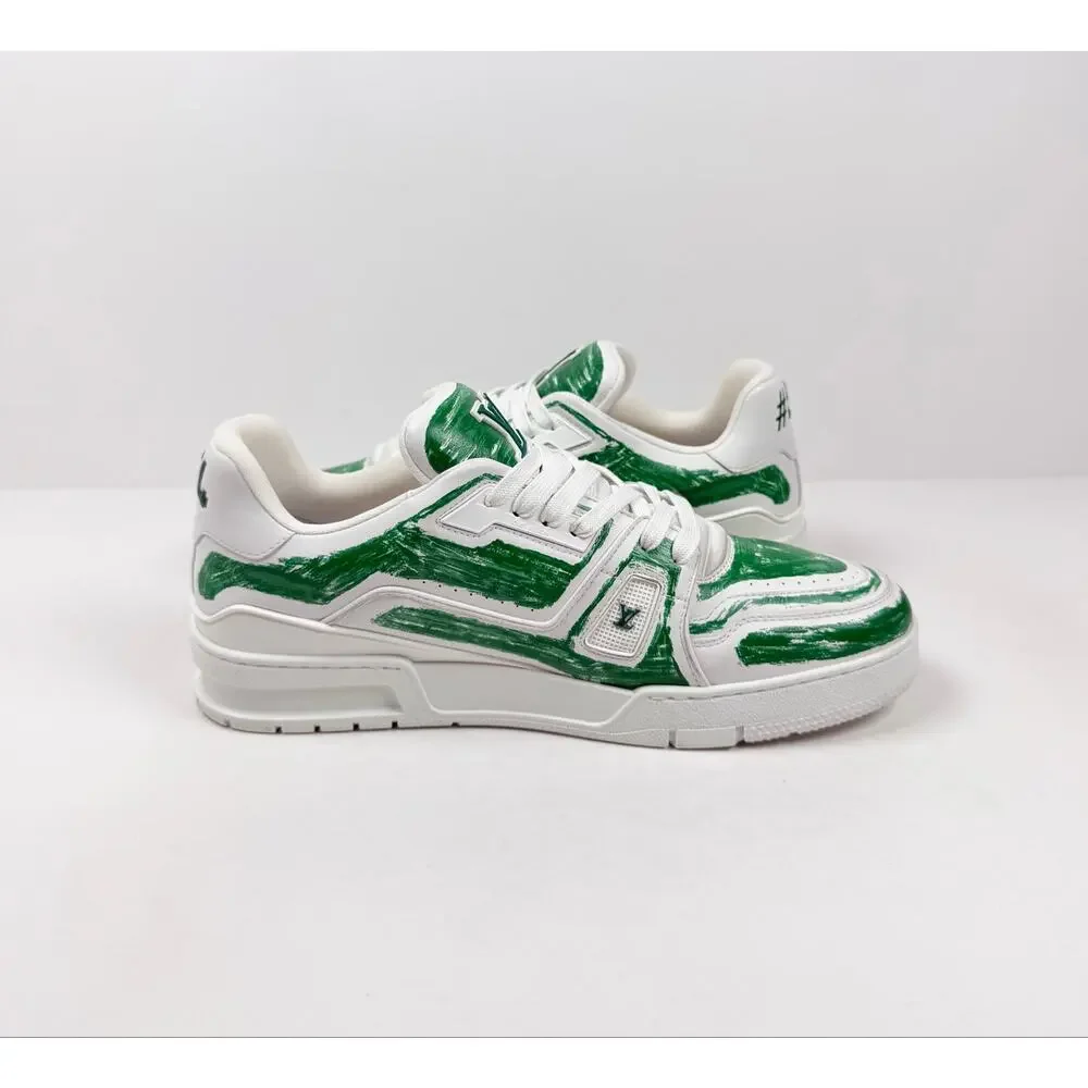 Louis Vuitton size 10lv